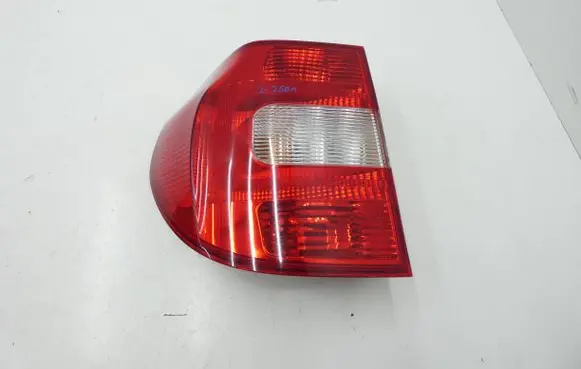 Skoda Yeti (5L) Rear/tail lights 5L0945095 5L0945095B X13405A