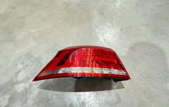 Volkswagen PASSAT B8 Rear/tail lights 3G5945095C