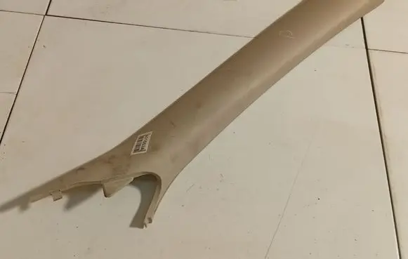 Jaguar X-Type (C) pillar trim 