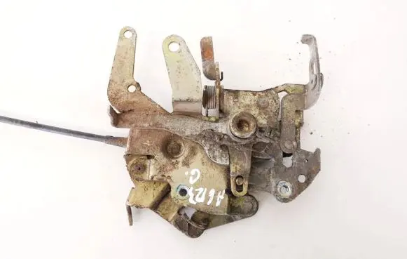 Volkswagen II LT Rear door lock 9017301335