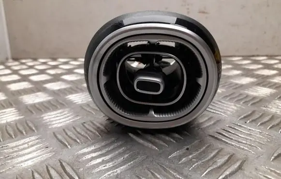 Dash center air vent grill