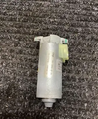 BMW 3 E90 E91 Seat adjustment motor 0130002631 P01176201