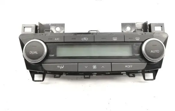 Toyota Avensis T270 Interior fan control switch 5590005640