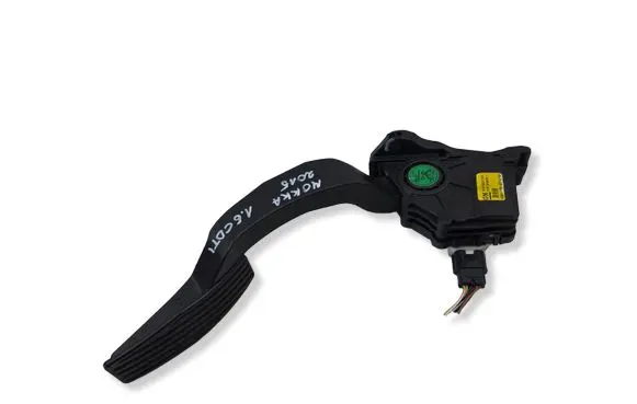 Opel Mokka Accelerator throttle pedal 95087911