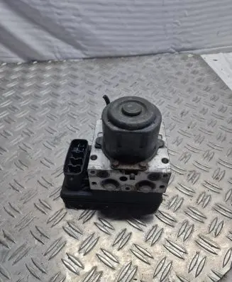 Toyota Corolla E120 E130 ABS Pump 8954112160 4451012370 FJ11820210