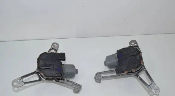BMW i3 Wiper motor 7359449 7359450 61617359449