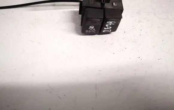 Volvo V50 Traction control (ASR) switch 8691530