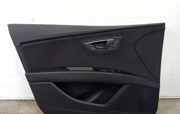 Seat Leon (5F) Front door card panel trim 5F9867113