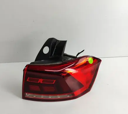 Volkswagen PASSAT B8 Rear/tail lights 3G9945096F