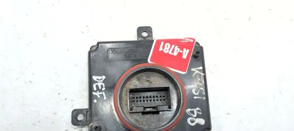 Volkswagen PASSAT B8 Headlight ballast module Xenon 4G0907697H