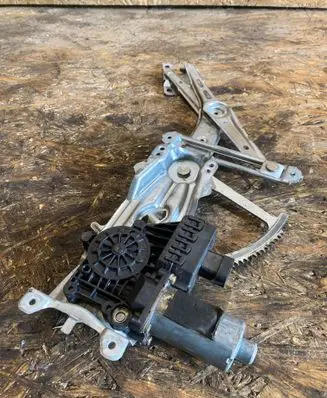 Opel Astra G Front door window regulator with motor 90521876 13100418 1511005988
