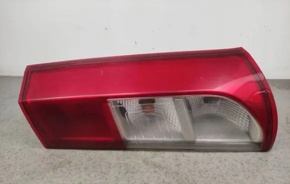 Dacia Dokker Rear/tail lights