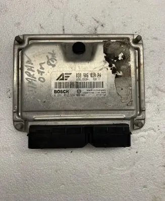 Volkswagen Sharan Engine control unit/module 038906019