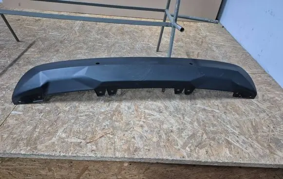 Renault Captur II Rear bumper trim bar molding 850723482R 850724421R