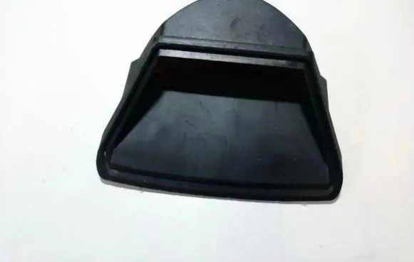 BMW 7 E38 Third/center stoplight 63258352788