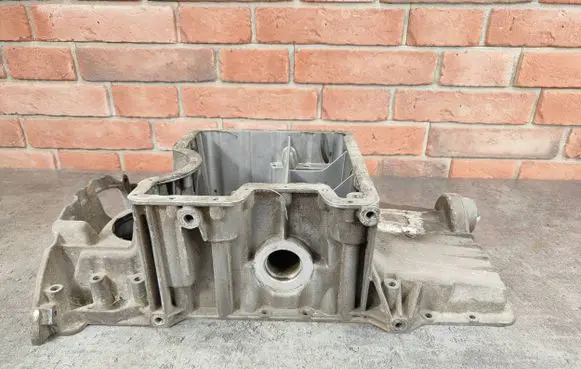 BMW X5 E53 Oil sump 7539009