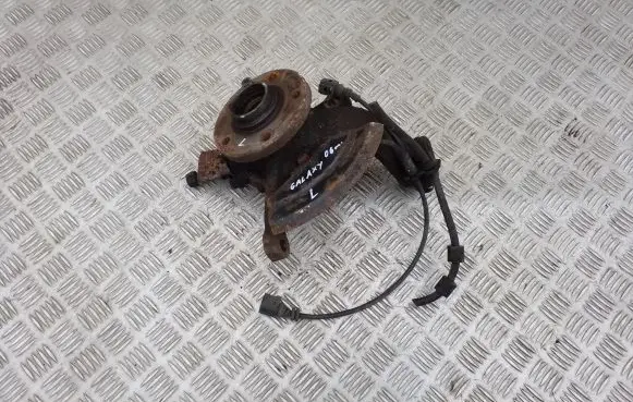 Ford Galaxy Front wheel hub 