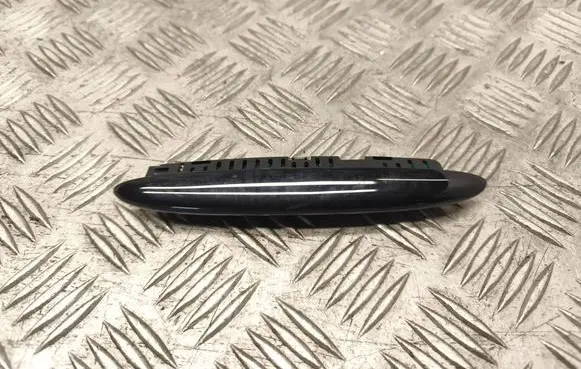 Mercedes-Benz E W211 Parking PDC sensor display screen A1715420123