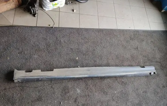 Volvo XC40 Sill 31448223