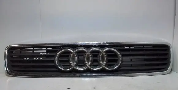 Audi A4 S4 B5 8D Front grill 8D0853651K