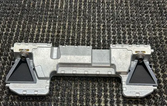 Windshield/windscreen camera