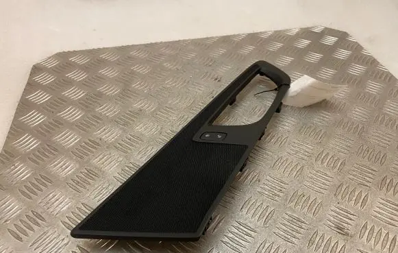 Volvo XC60 Rear door speaker cover trim 31446062