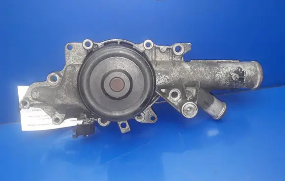 Mercedes-Benz CLK A209 C209 Water pump 270CDI