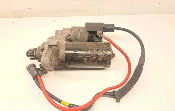 Volkswagen PASSAT B7 Starter motor 0001153007