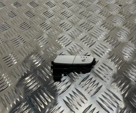 Mercedes-Benz C W205 Seat heating switch A2059050404 0346421020 W132301
