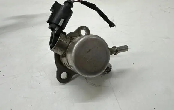 Audi Q2 - Fuel injection high pressure pump 05E127027D