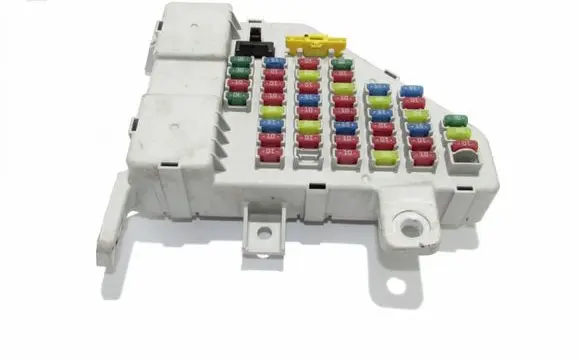 Hyundai Tucson JM Fuse module 911102E501