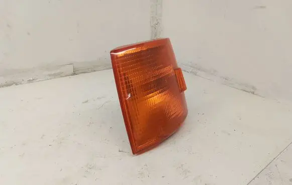 Volkswagen Transporter - Caravelle T4 Front indicator light