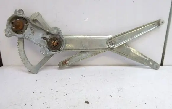 Mercedes-Benz 100 W631 Front door electric window regulator 