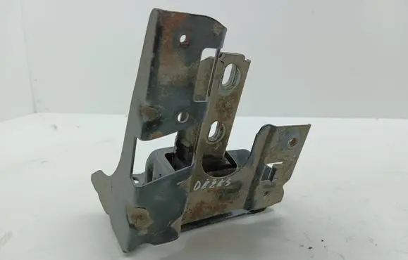 Citroen DS3 Gearbox mount 9680293680