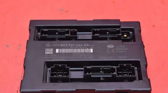 Audi A5 8T 8F Comfort/convenience module 8K0907064AD