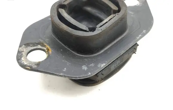 Renault Austral Engine mount bracket H12204BB0A