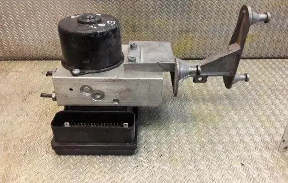Mercedes-Benz CLK A209 C209 ABS Pump 2095452932 0054310712