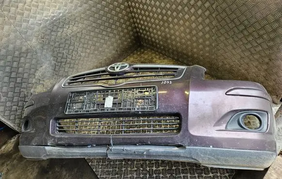 Toyota Avensis T250 Front bumper 5211905170