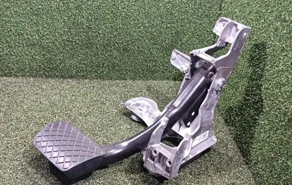 Brake pedal