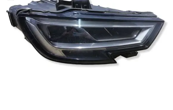 Audi A3 S3 8V Headlight/headlamp 8V0941034C 16531451