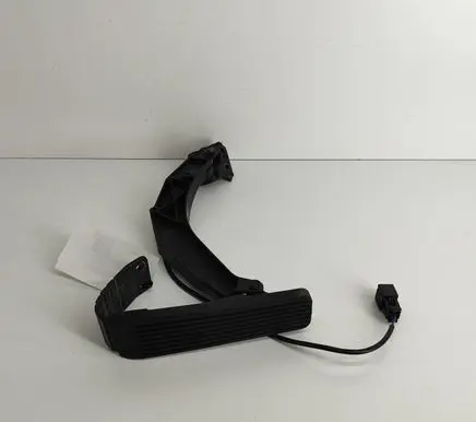 Mercedes-Benz S W140 Accelerator throttle pedal A1403011120 A1293000004
