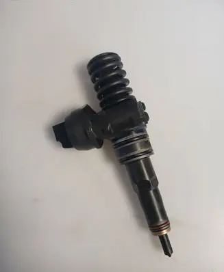 Fuel injector