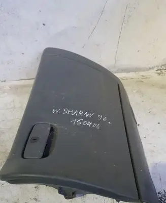 Volkswagen Sharan Glove box