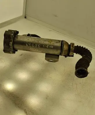 Volvo V70 EGR valve cooler 50086303 880182B 880766L