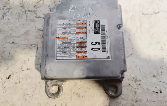 Lexus RX 450H Airbag control unit/module 8917048C20 1521001610