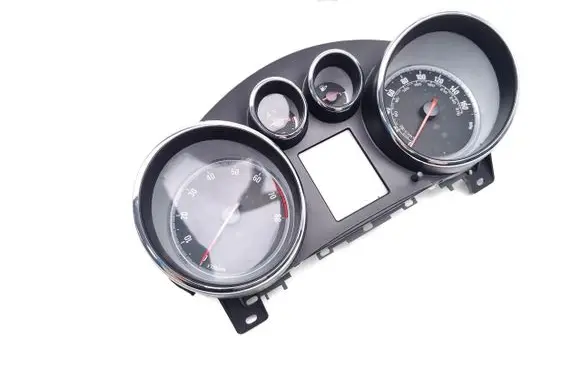 Opel Astra J Speedometer (instrument cluster) 13338437