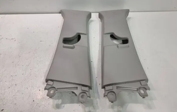 Toyota Yaris Cross (B) pillar trim (top) 624120D340 624110D340