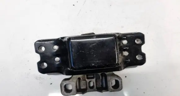 Volkswagen Golf V Engine mount bracket 1K0199555