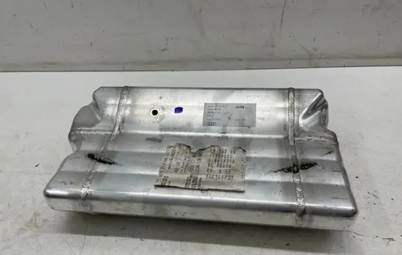 Audi A6 S6 C7 4G Air suspension tank/reservoir 4G0616203C