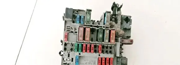Peugeot 206 Fuse box set 9628024480 PSA9628024480